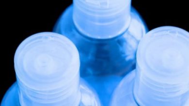 Фото - Ядовитый компонент в пластиковых бутылках для воды. Правда и мифы